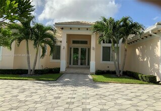 12308 SW 94th Pl in Miami, FL - Building Photo - Building Photo