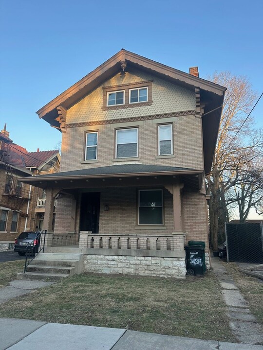 3438 Middleton Ave in Cincinnati, OH - Building Photo