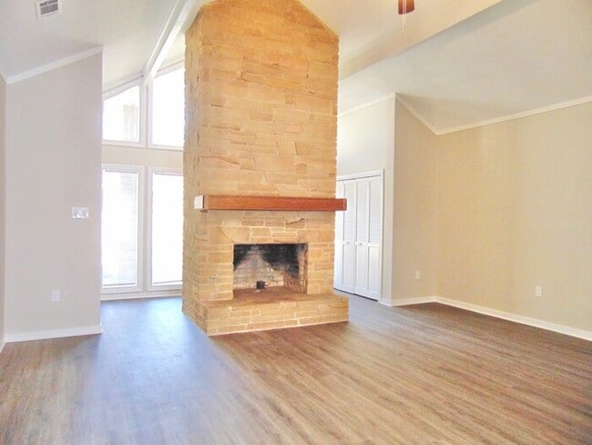 523 Rusk Dr in Brandon, MS - Building Photo - Building Photo