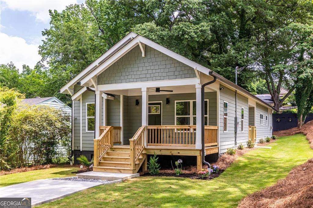 63 Holly Rd NW in Atlanta, GA - Building Photo