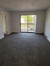 4724 Uplands Dr in Nanaimo, BC - Building Photo - Building Photo