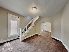327 Lasalle St in Indianapolis, IN - Building Photo - Building Photo