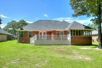 3165 Foxcroft Cir in Sumter, SC - Building Photo - Building Photo