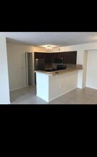 1707 Village Blvd in West Palm Beach, FL - Building Photo - Building Photo