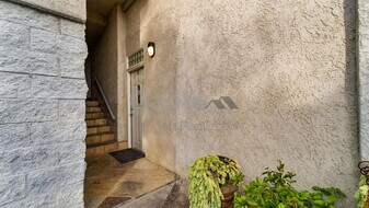 6060 Colfax Ave in Los Angeles, CA - Building Photo