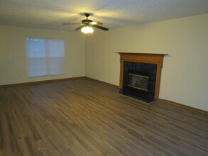 4012 Cailin Dr in Columbus, OH - Building Photo - Building Photo