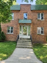 610 Sycamore St, Unit #3 in Niles, MI - Building Photo - Building Photo