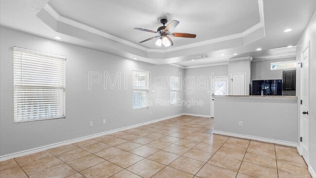 6962 Lakeview Dr. in San Antonio, TX - Building Photo - Building Photo