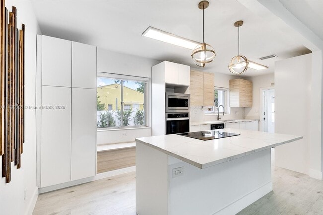 10070 NW 2nd Ave in Miami Shores, FL - Building Photo - Building Photo