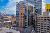 Sage West Loop in Chicago, IL - Building Photo - Building Photo