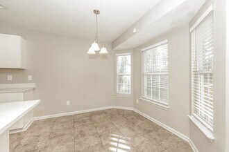 1389 E Nir Shreibman in La Vergne, TN - Building Photo - Building Photo