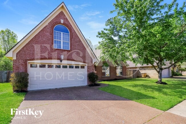 1615 Farkleberry Dr in Cordova, TN - Foto de edificio - Building Photo