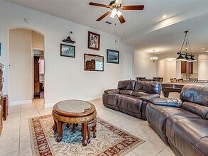 3636 Treetop Dr in Euless, TX - Building Photo - Building Photo
