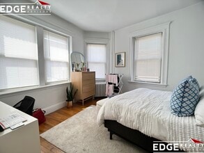 120 Brainerd Rd, Unit 12 in Allston, MA - Foto de edificio - Building Photo