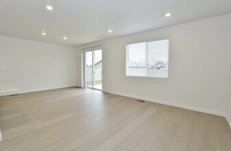 11138 Overhang St in Caldwell, ID - Building Photo - Building Photo