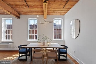 205 Cuthbert St in Philadelphia, PA - Building Photo - Building Photo