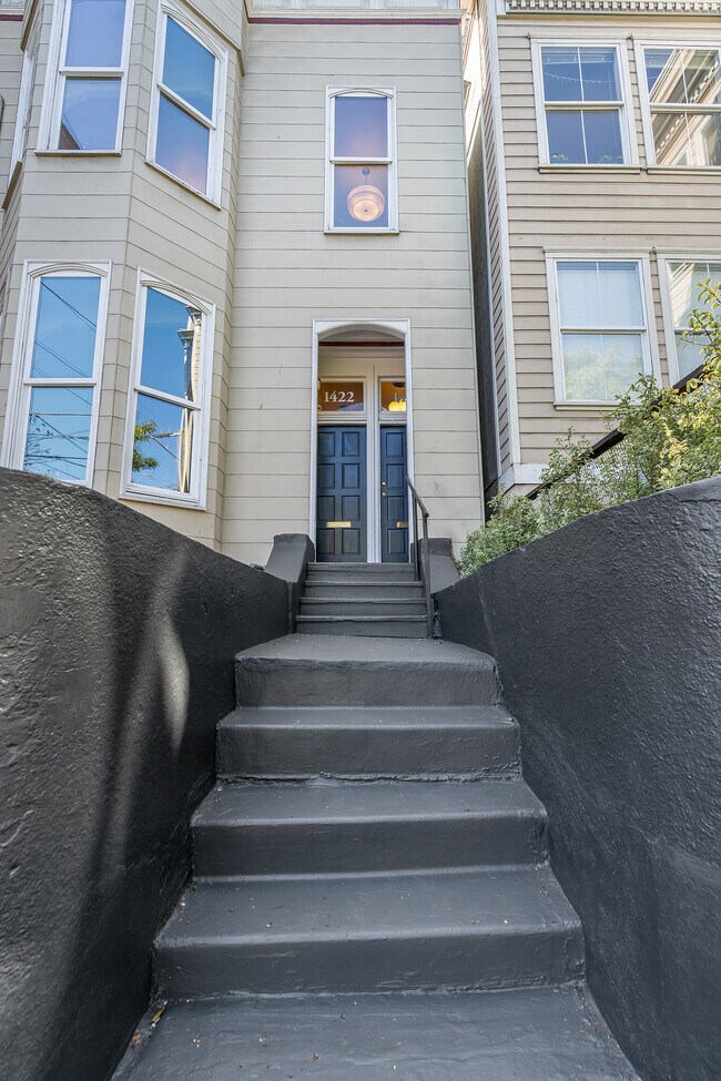 1420 S Van Ness Ave in San Francisco, CA - Foto de edificio - Building Photo