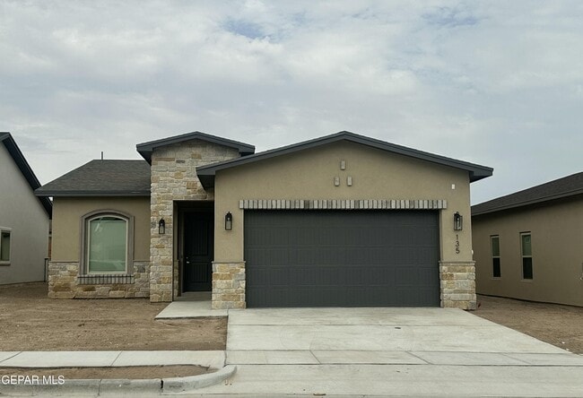 property at 135 Bonnie Trl