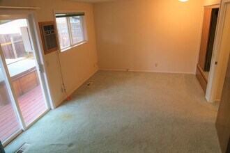 1821 NW Highland Dr in Corvallis, OR - Building Photo - Building Photo