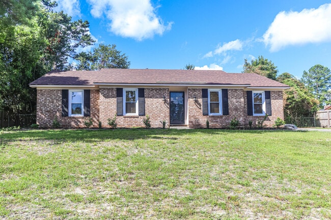 property at 3932 Creekwood Ln