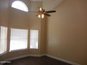 12609 Sun Haven Dr in El Paso, TX - Building Photo - Building Photo