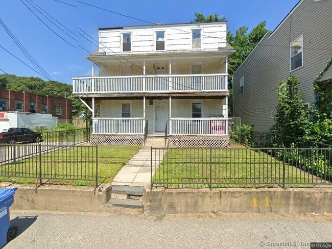 property at 162 Norwich Ave