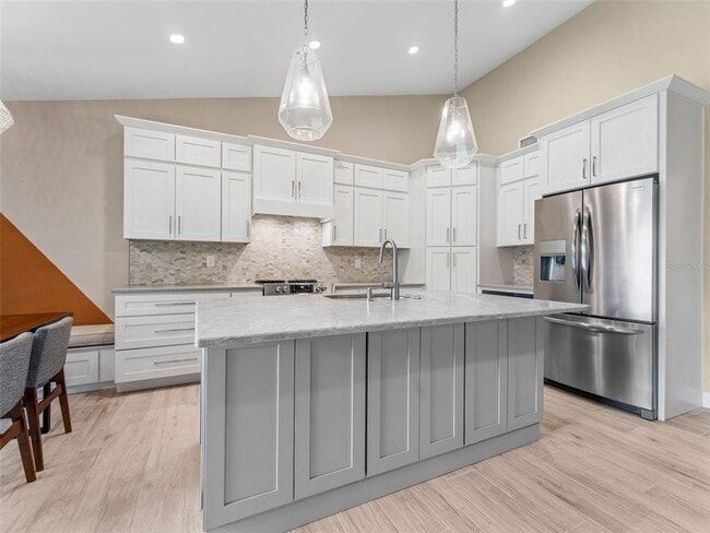 3350 Dunemoor Ct in Palm Harbor, FL - Building Photo - Building Photo