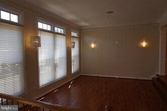 8036 Kidwell Town Ct in Vienna, VA - Building Photo - Building Photo
