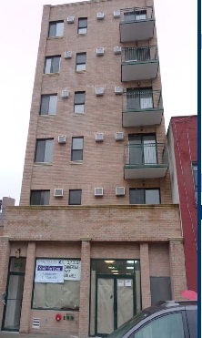 202-204 E 110th St in New York, NY - Building Photo - Building Photo