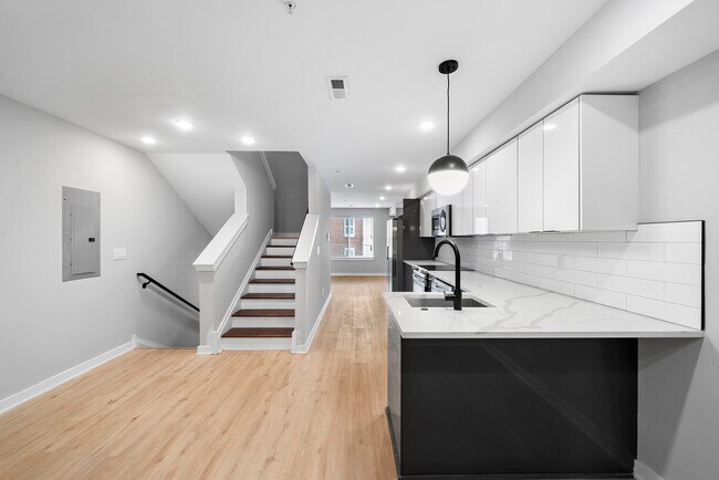 1741 N 25th St, Unit 3 photo'