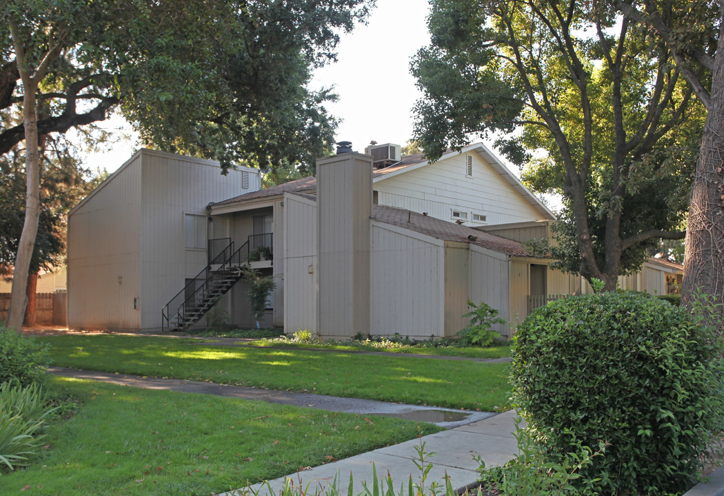 Winchester Acres in Lodi, CA - Building Photo