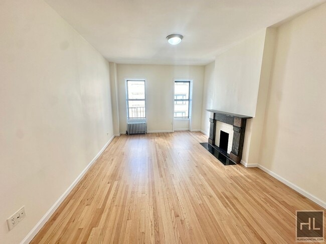 property at 152-156 E 84th St