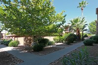 Building Photo - Crown Villas Apartamentos in Tucson, Arizona
