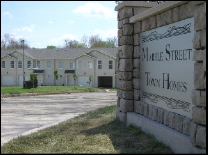 Marbe St. Apartments & Stone Creek Townhomes in Troy, MO - Building Photo - Building Photo