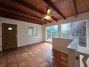 295 Lomita St in Santa Fe, NM - Building Photo - Building Photo