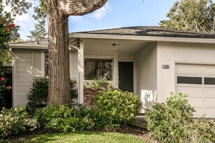 1109 Drake Ave in Burlingame, CA - Building Photo