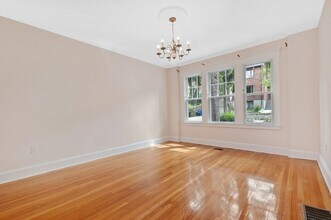 273 Mason Ter, Unit L in Brookline, MA - Building Photo - Building Photo