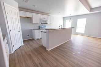 8623 10th St in Lubbock, TX - Building Photo - Building Photo