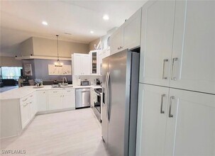 17611 Marco Island Ln in Ft. Myers, FL - Building Photo - Building Photo