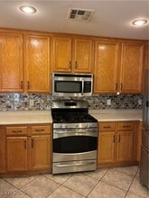 11135 Verismo St in Las Vegas, NV - Building Photo - Building Photo