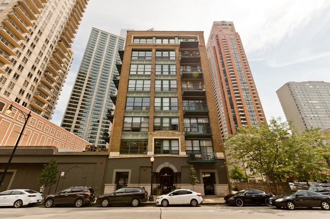 property at 1133 S Wabash Ave