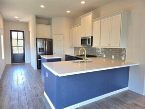 121 Dycus Bnd in Liberty Hill, TX - Building Photo - Building Photo