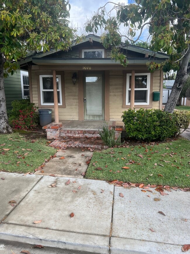 property at 1026 Glendon Ct