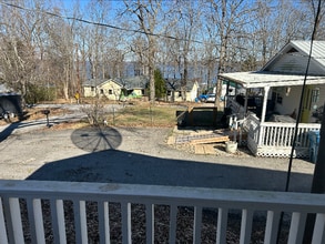 90 Russ Haven Dr in Springville, TN - Building Photo - Building Photo