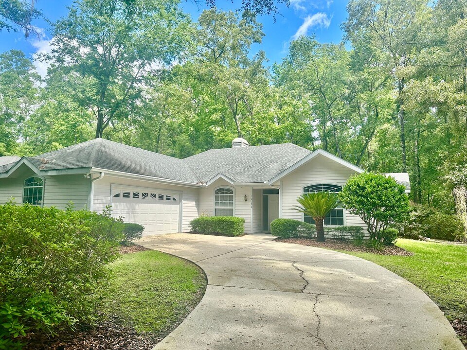 10128 SW 44th Ln in Gainesville, FL - Building Photo