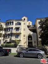 10364 Almayo Ave in Los Angeles, CA - Building Photo