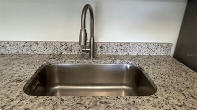 1028 Lake Weldona Dr in Orlando, FL - Building Photo - Building Photo