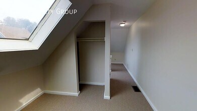 1375 Indianola Ave in Columbus, OH - Building Photo - Building Photo