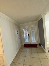 619 Ephrata Dr in Brandon, FL - Building Photo - Building Photo