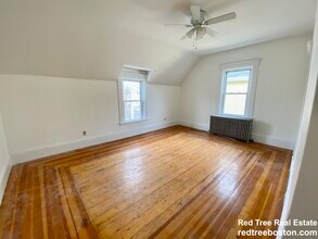 8 Trafford St, Unit 4-bed 2-bath Quincy in Quincy, MA - Building Photo - Building Photo